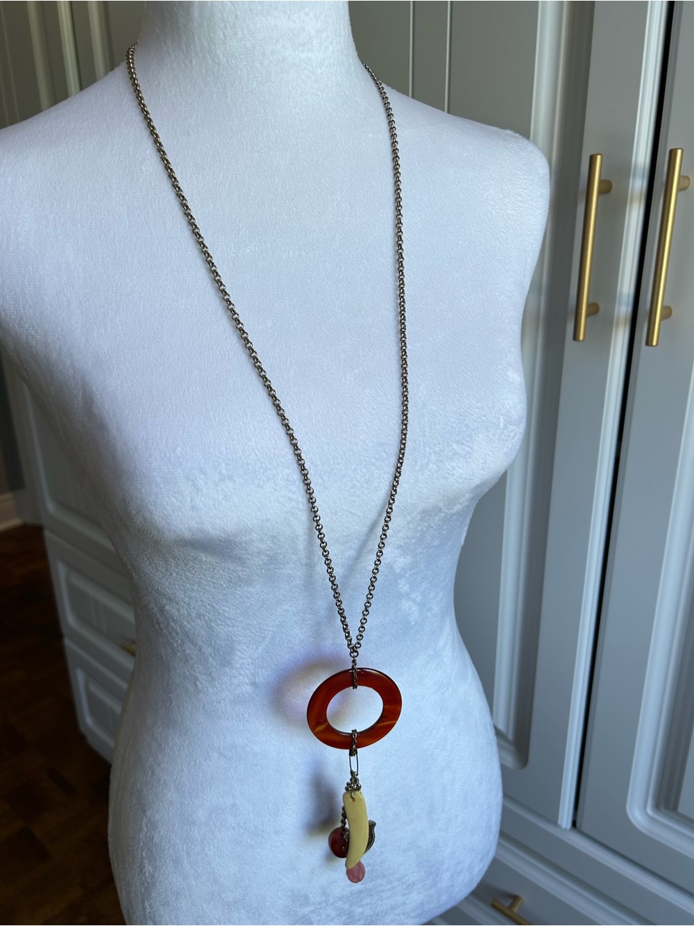 Elegant Red Pendant Necklace